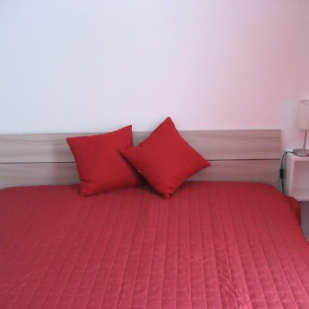 Appartamento Rubino - Lovely Little Flat 3 Minutes From Golf Club 5 Minutes From Lake Soiano Del Lago Zewnętrze zdjęcie